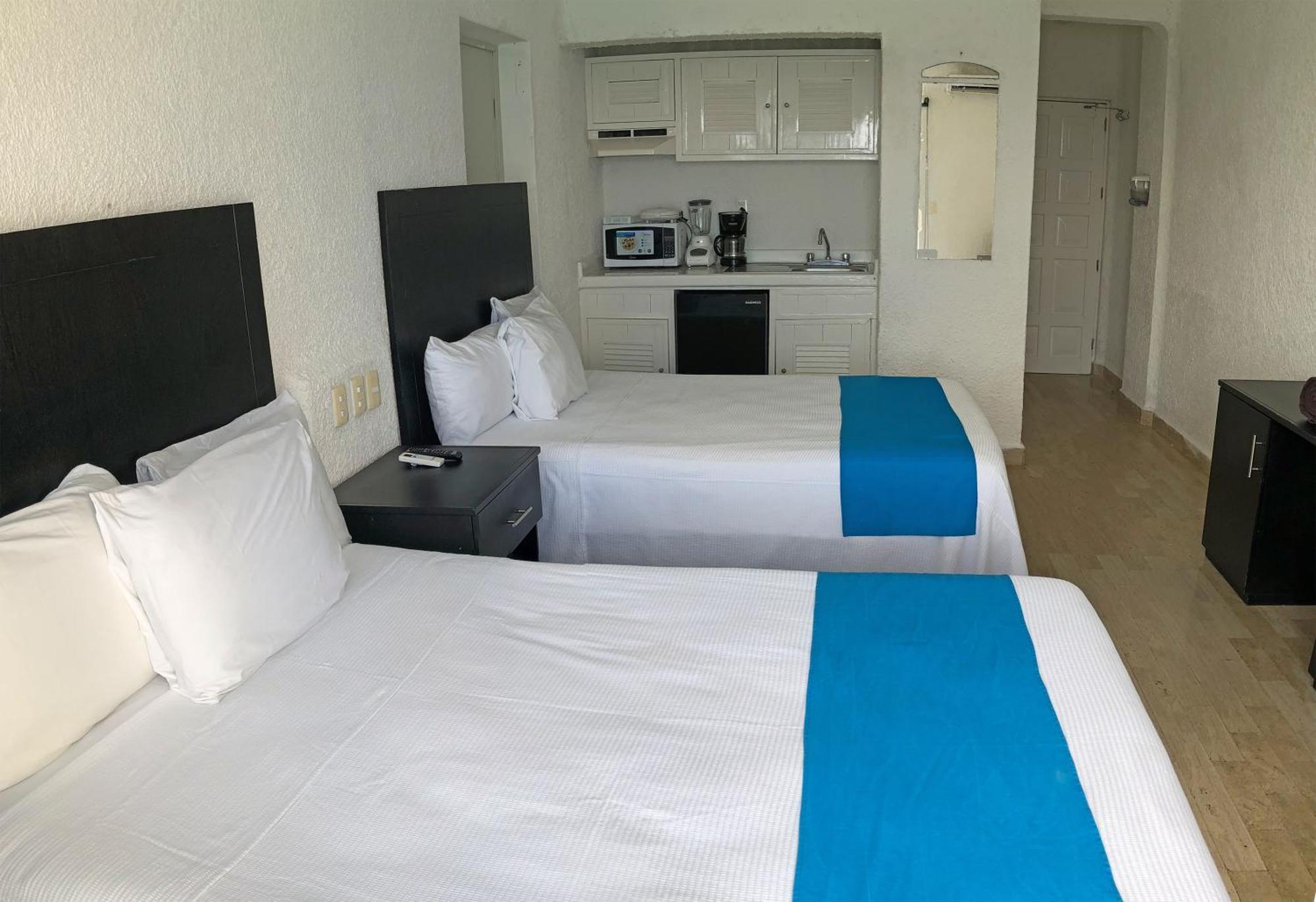 Cancun Plaza Sea View Номер фото