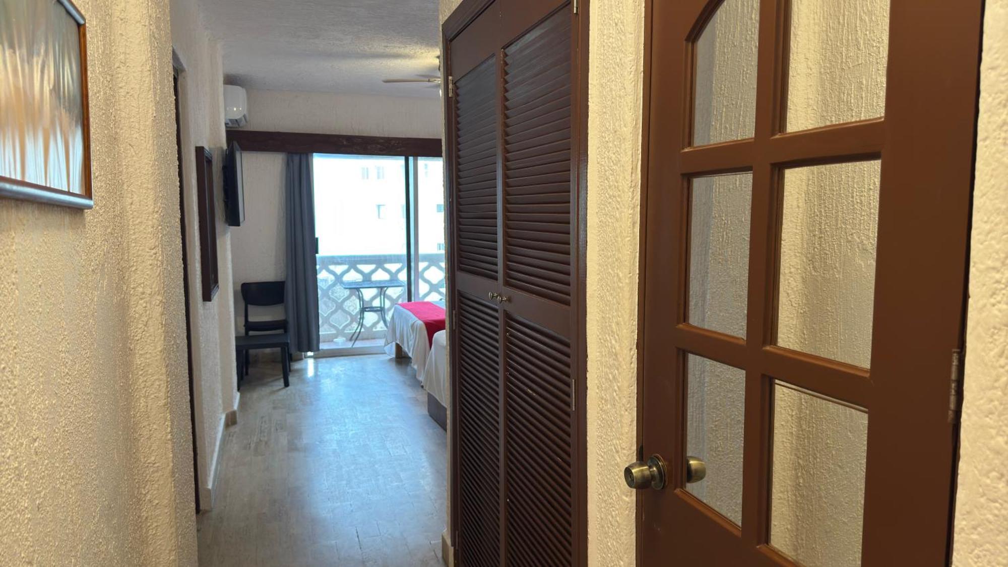 Cancun Plaza Sea View Экстерьер фото