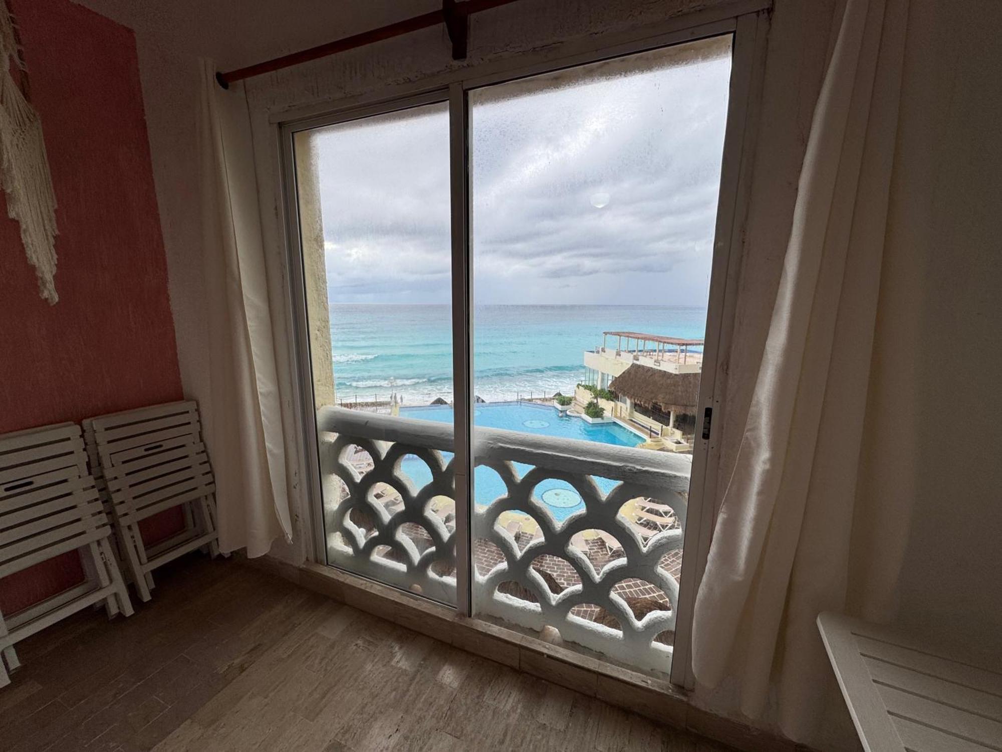 Cancun Plaza Sea View Экстерьер фото